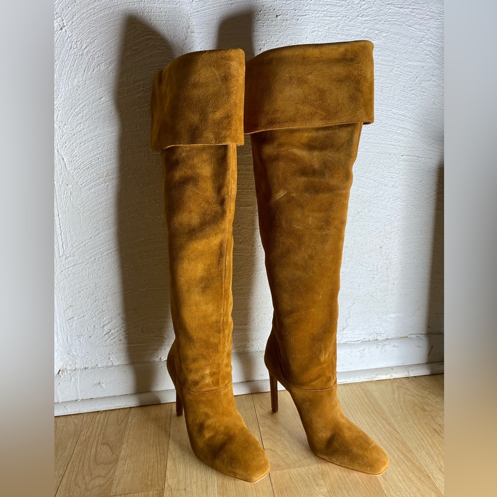 REVOLVE Nora Boot in Rust
House of Harlow 1960